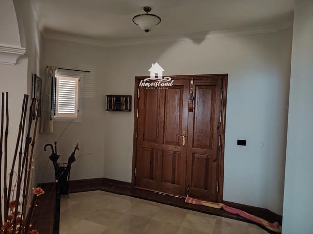 4 soveværelse Villa til salg i Casco Urbano, Adeje med swimmingpool garage - € 1.750.000 (Ref: 9409991)