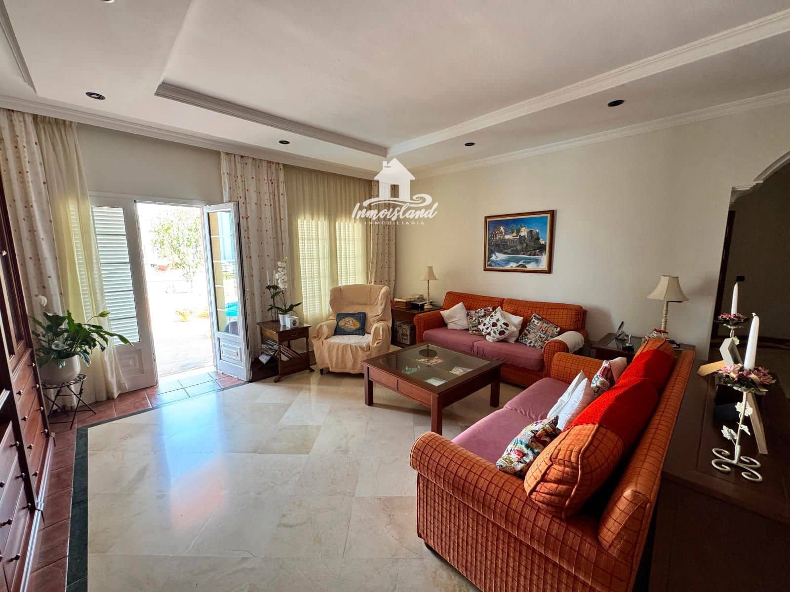 4 soveværelse Villa til salg i Adeje med swimmingpool garage - € 1.750.000 (Ref: 9409991)