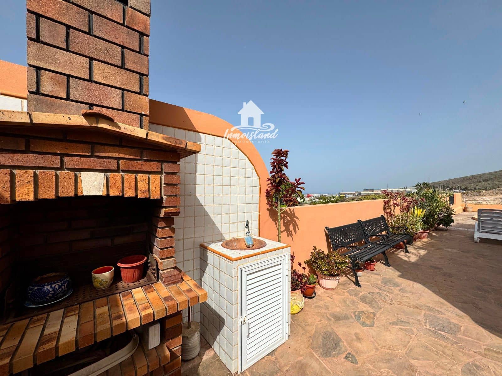 4 soveværelse Villa til salg i Adeje med swimmingpool garage - € 1.750.000 (Ref: 9409991)