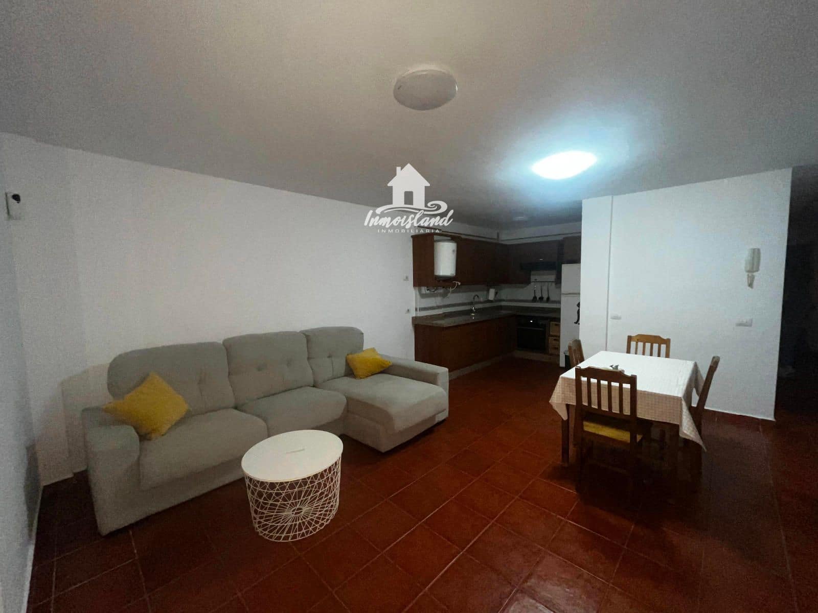 Piso de 2 habitaciones en Granadilla de Abona en venta con garaje - 169.000 € (Ref: 9419235)