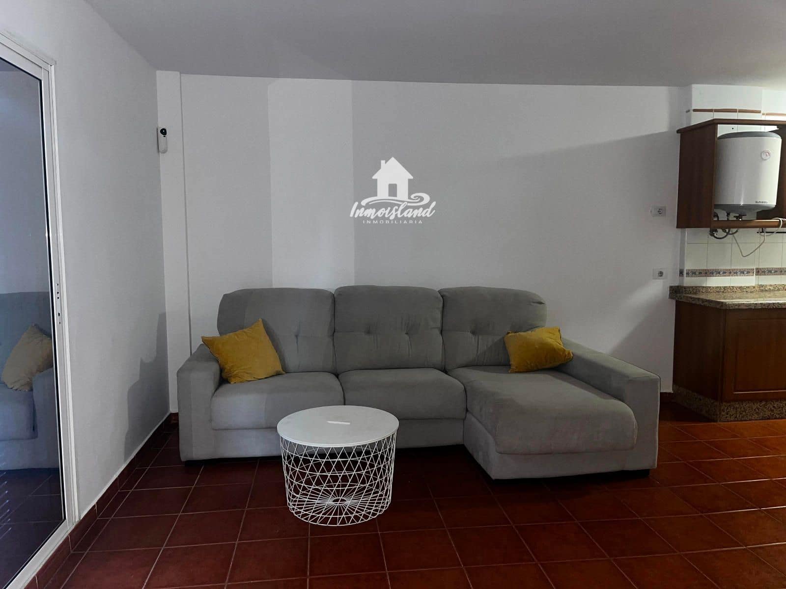 Piso de 2 habitaciones en Granadilla de Abona en venta con garaje - 169.000 € (Ref: 9419235)