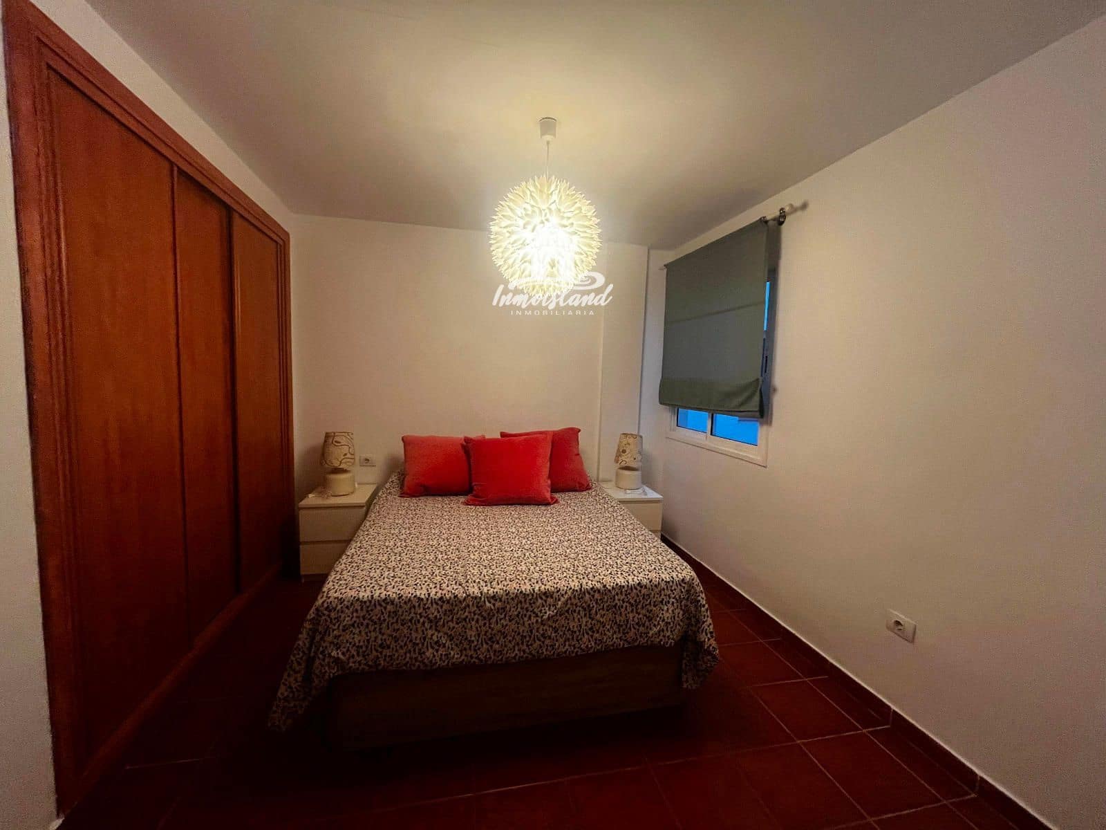 Piso de 2 habitaciones en Granadilla de Abona en venta con garaje - 169.000 € (Ref: 9419235)