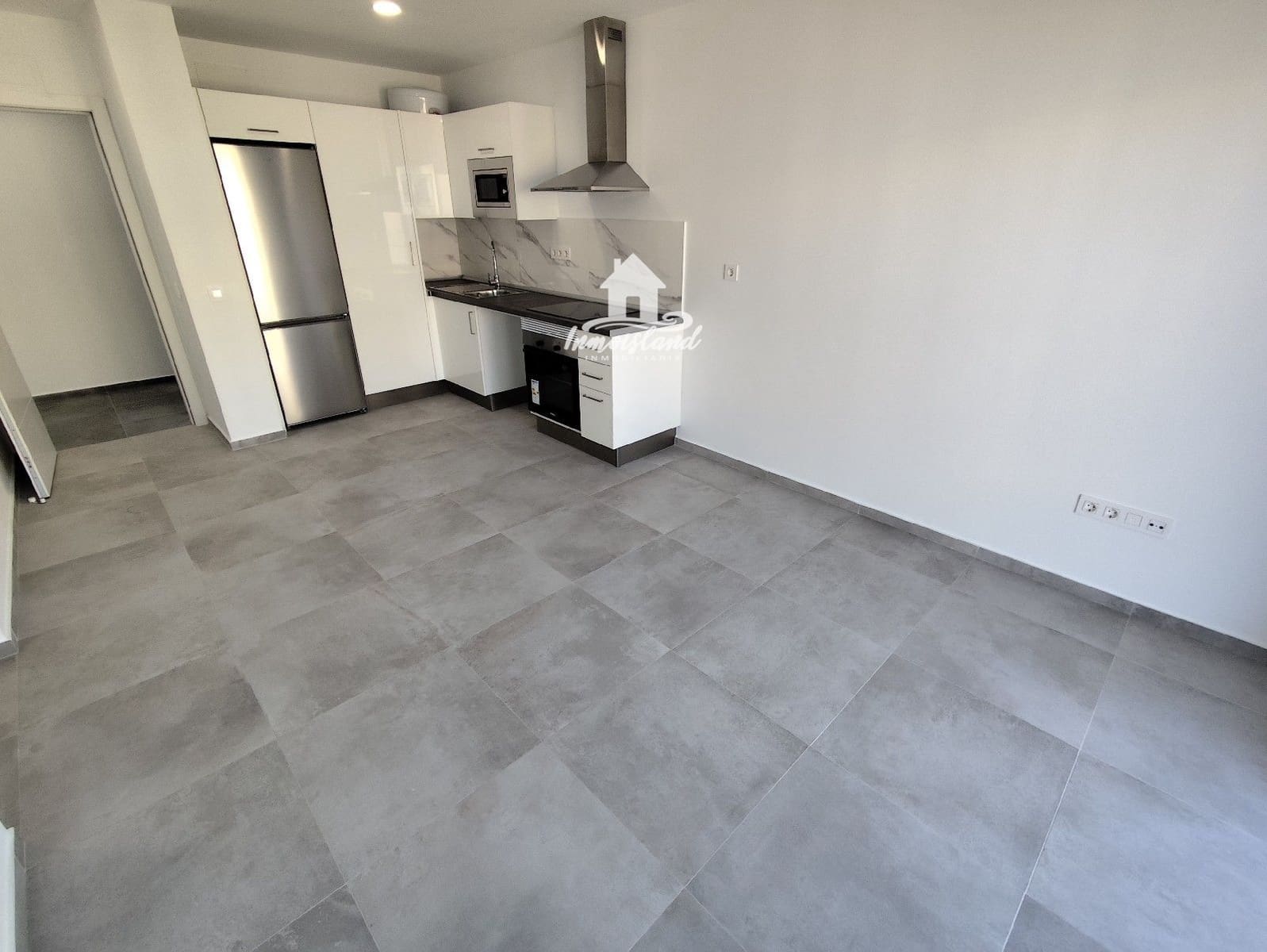 2 soveværelse Lejlighed til salg i Los Abrigos - € 285.000 (Ref: 9432377)