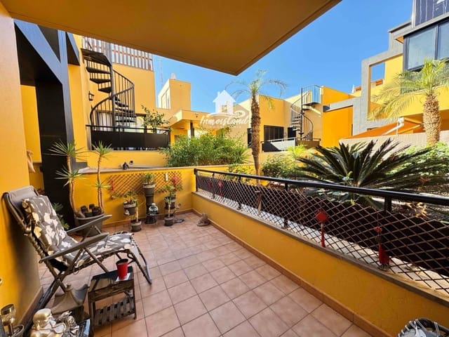 2 Zimmer Wohnung zu verkaufen in Arona mit Garage - 265.000 € (Ref: 9490003)