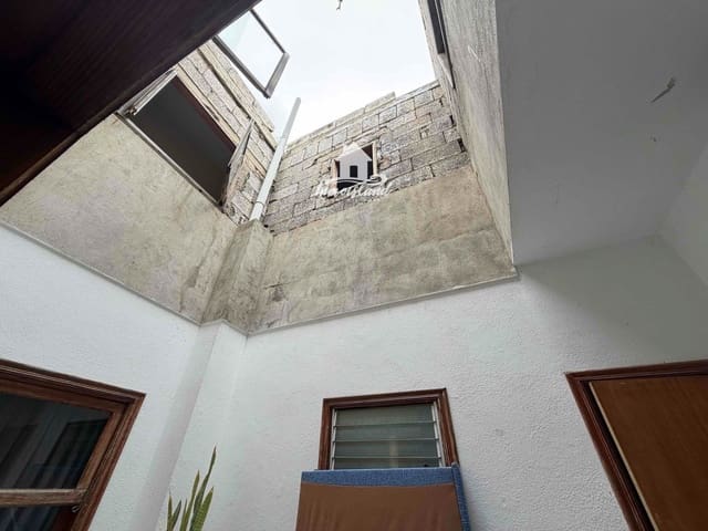 4 soverom Villa til salgs i Casco Urbano, Adeje med garasje - € 430 000 (Ref: 9534842)