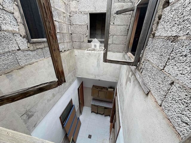 4 soverom Villa til salgs i Casco Urbano, Adeje med garasje - € 430 000 (Ref: 9534842)