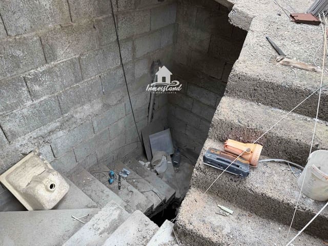 4 soverom Villa til salgs i Casco Urbano, Adeje med garasje - € 430 000 (Ref: 9534842)