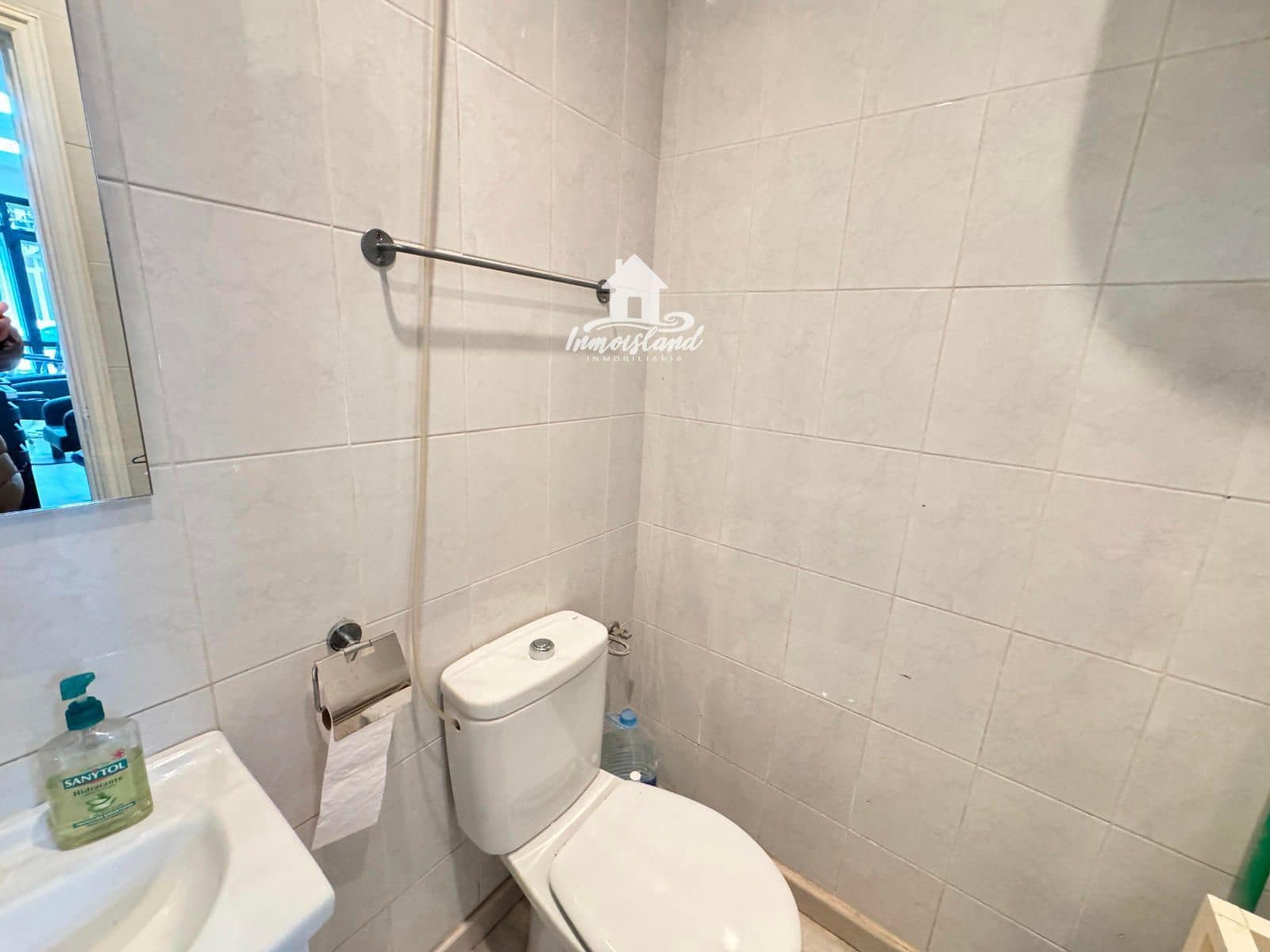 Local Commercial à louer à Arona - 800 € (Ref: 9547289)