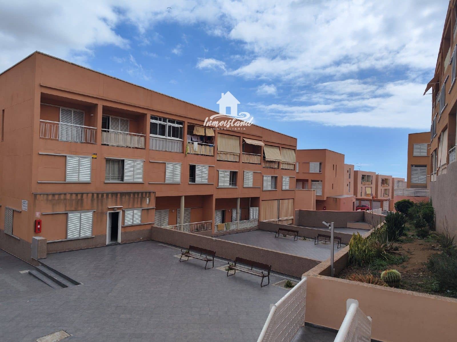 2 bedroom Flat for rent in Adeje with garage - € 1,100 (Ref: 9571989)