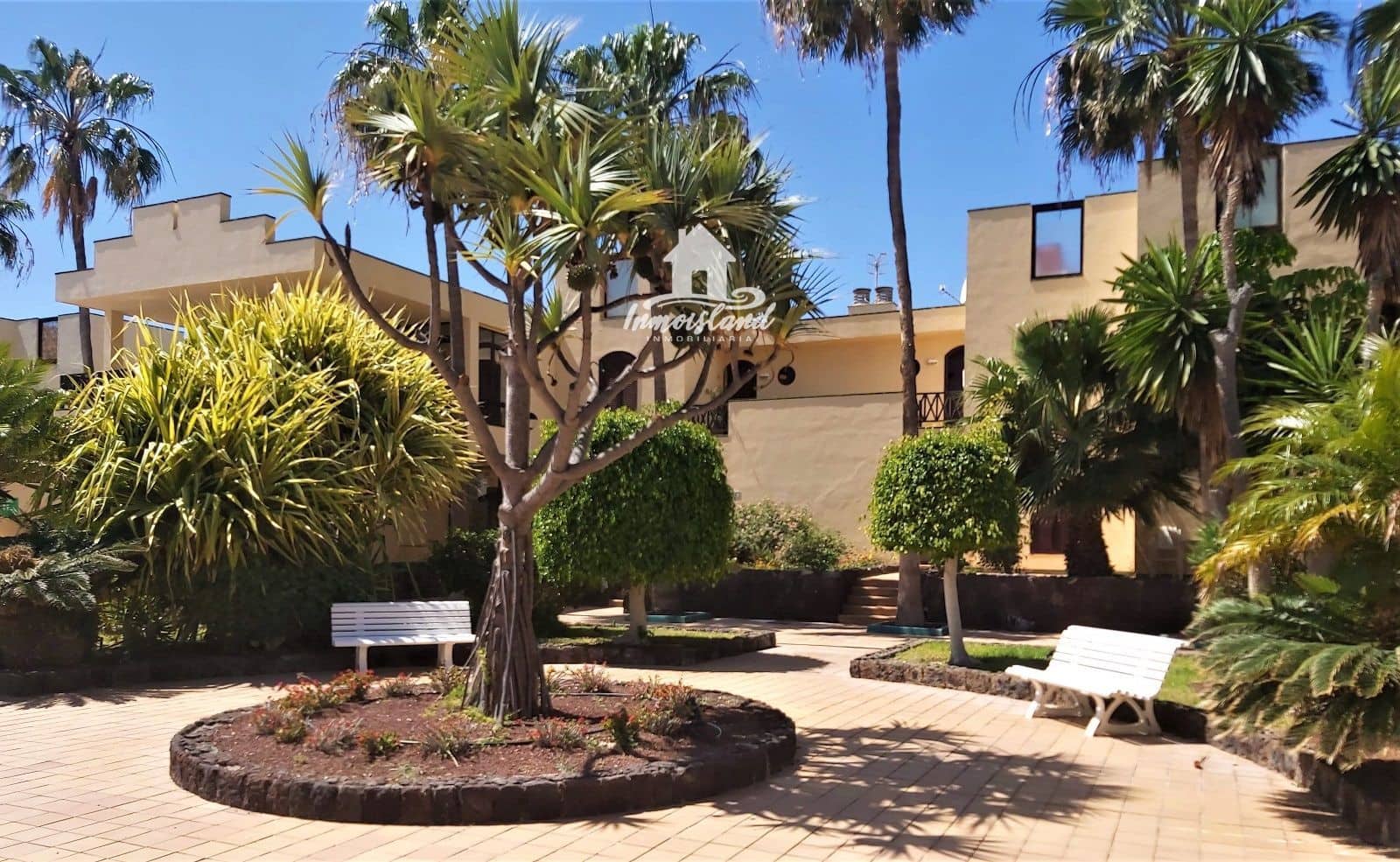 Lejlighed til salg i Costa del Silencio med swimmingpool - € 167.000 (Ref: 9610231)