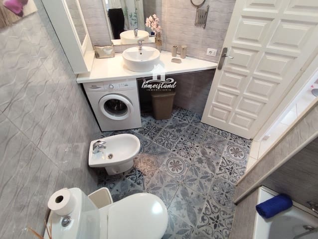 2 slaapkamer Villa te koop in Golf del Sur, San Miguel de Abona met zwembad - € 295.000 (Ref: 9611919)