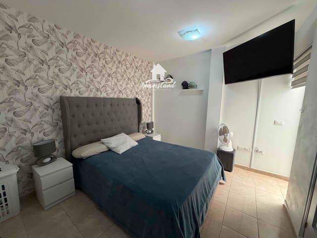 2 soveværelse Lejlighed til salg i San Isidro de Abona, Granadilla de Abona med garage - € 195.000 (Ref: 9708194)