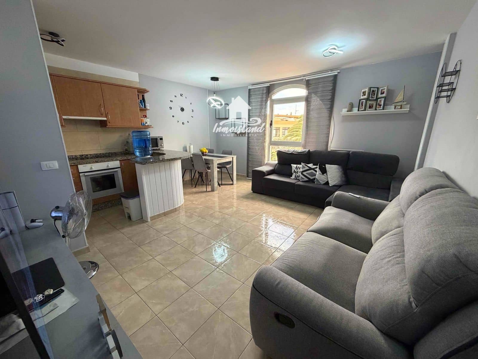 2 soveværelse Lejlighed til salg i San Isidro de Abona med garage - € 195.000 (Ref: 9708194)