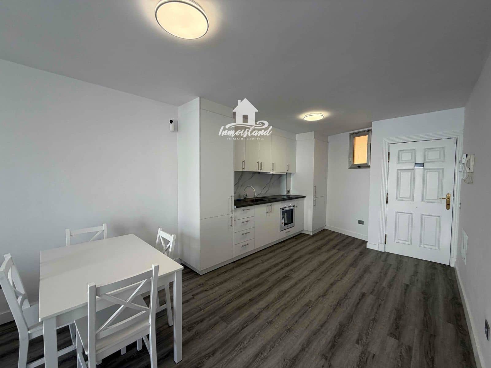 2 bedroom Flat for rent in Playa Paraiso with pool garage - € 2,000 (Ref: 9713901)