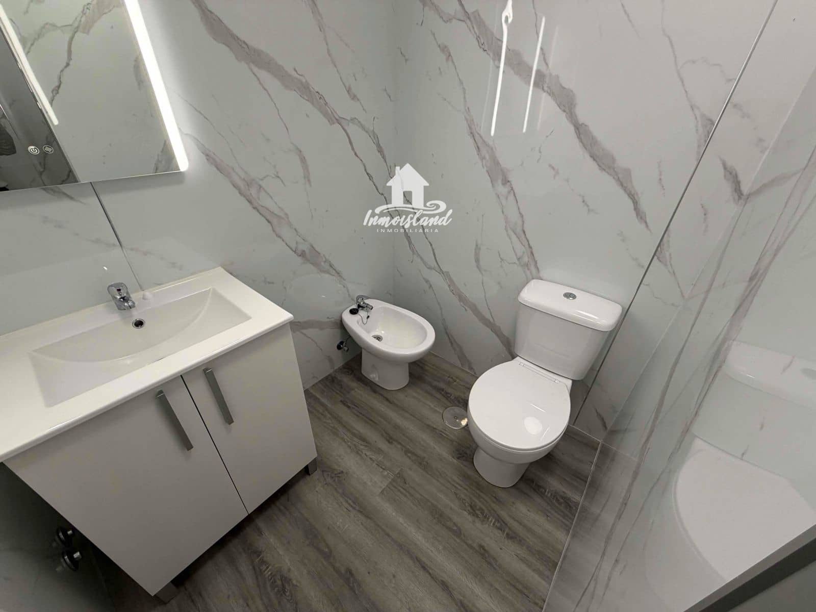 2 bedroom Flat for rent in Playa Paraiso with pool garage - € 2,000 (Ref: 9713901)