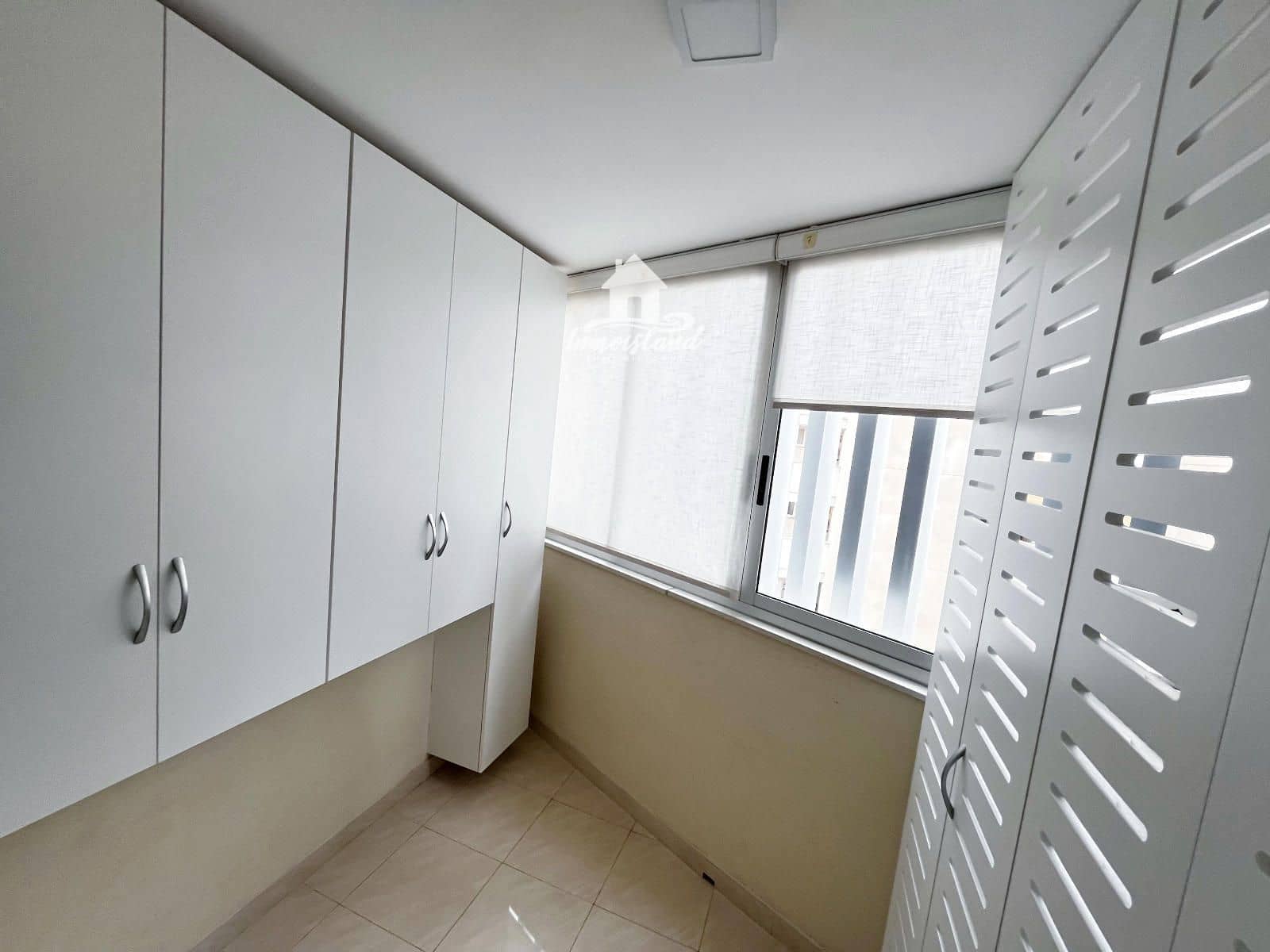 3 bedroom Flat for sale in Playa Paraiso with pool - € 470,000 (Ref: 9726169)