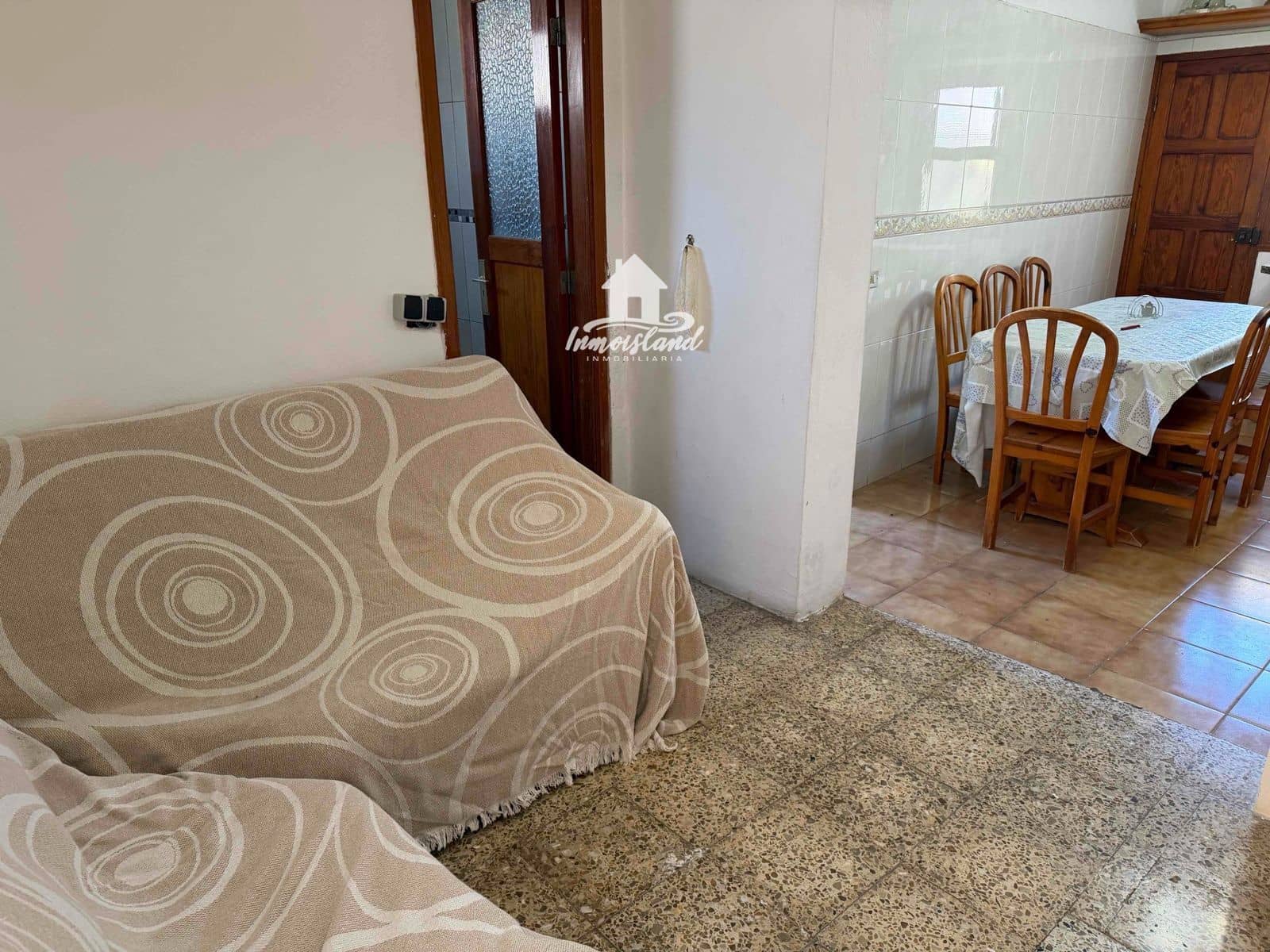 6 sypialnia Willa na sprzedaż w Guia de Isora z garażem - 300 000 € (Ref: 9779102)