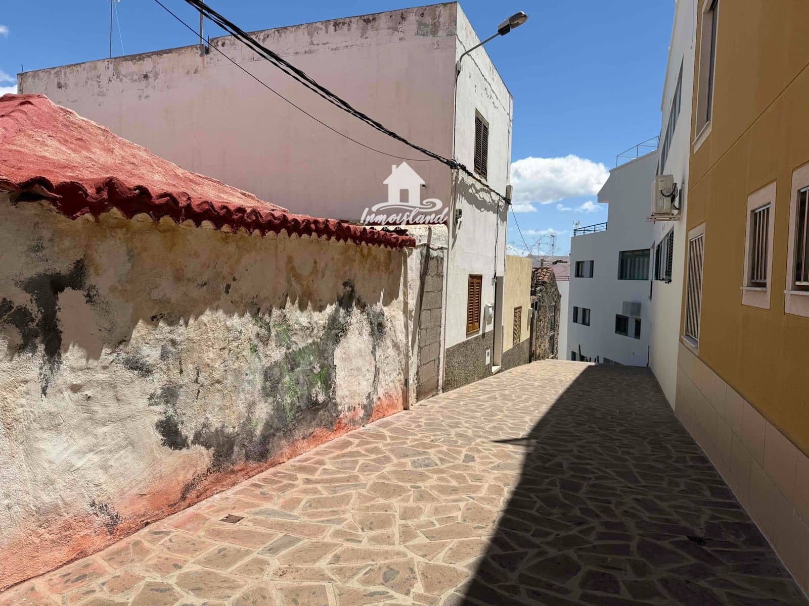 6 sypialnia Willa na sprzedaż w Guia de Isora z garażem - 300 000 € (Ref: 9779102)