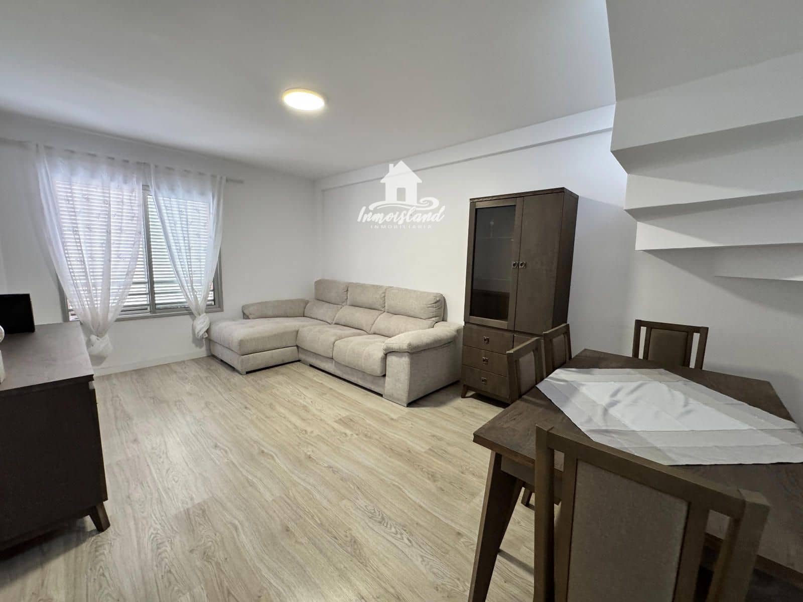 2 soverom Leilighet til leie i Adeje med garasje - € 1 500 (Ref: 9802975)