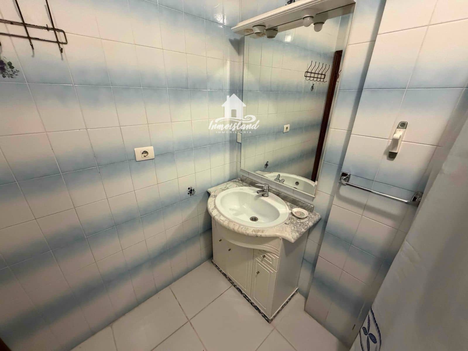 Piso de 2 habitaciones en El Fraile en alquiler - 950 € (Ref: 9816292)