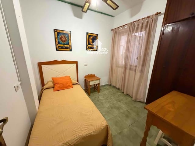 Piso de 2 habitaciones en El Fraile, Arona en alquiler - 950 € (Ref: 9816292)