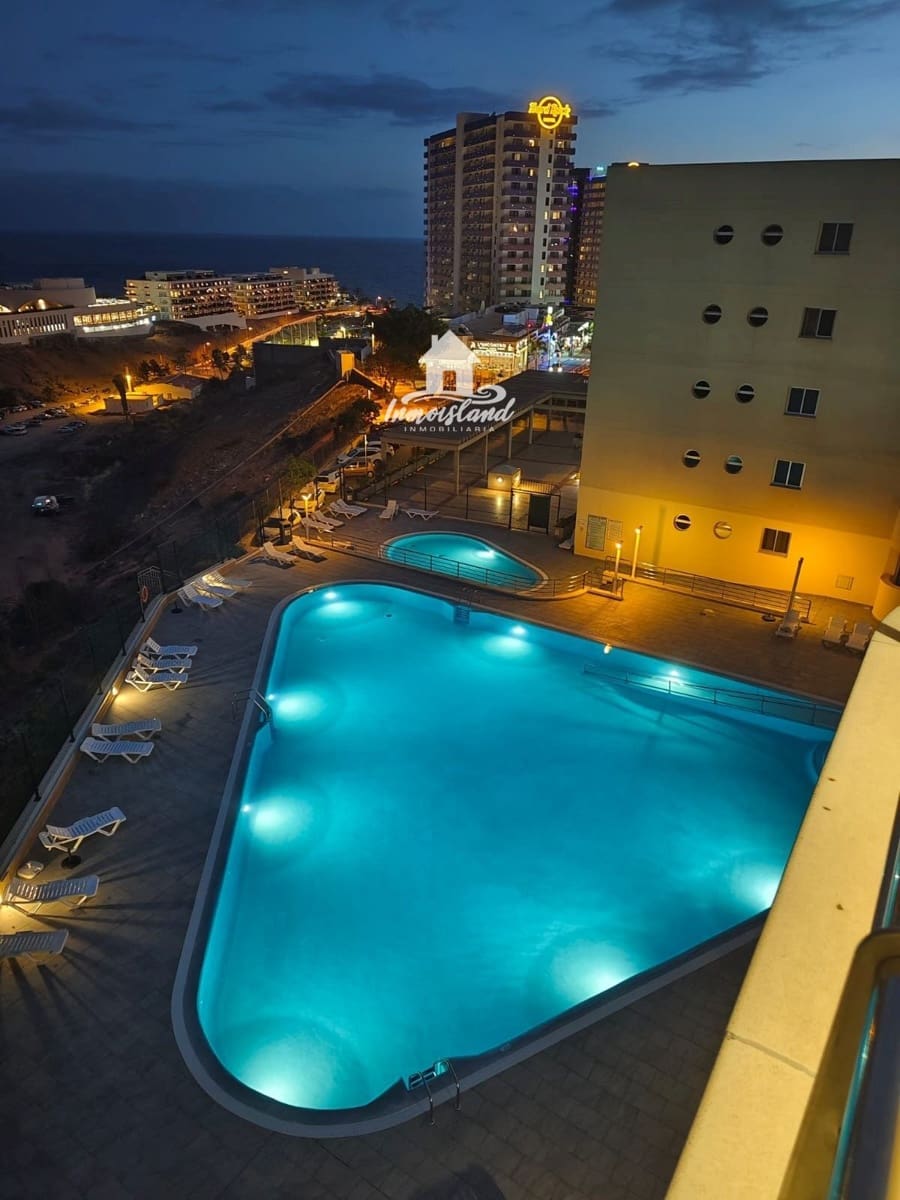 3 sovrum Lägenhet att hyra i Playa Paraiso med pool - 2 600 € (Ref: 9832776)