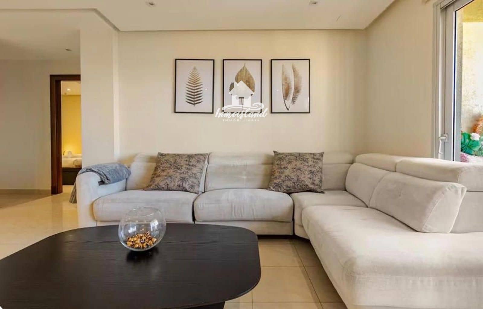 3 sovrum Lägenhet att hyra i Playa Paraiso med pool - 2 600 € (Ref: 9832776)