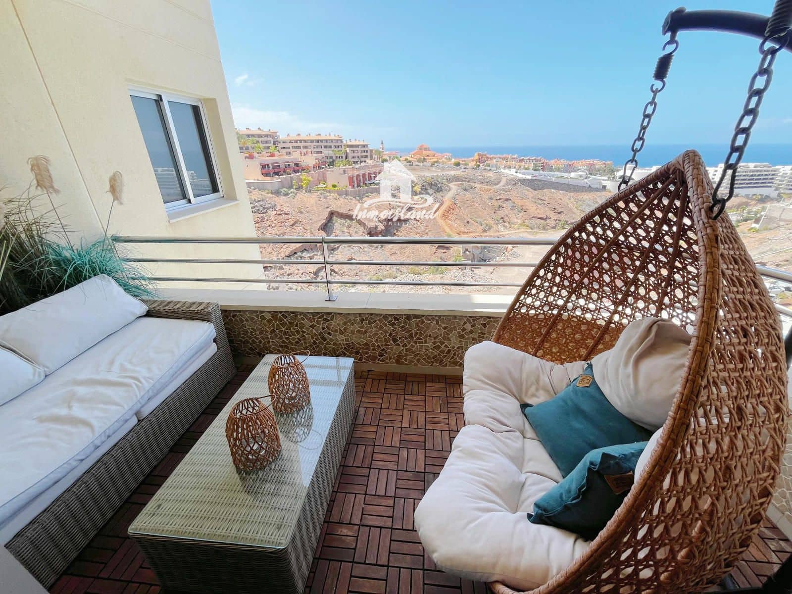 3 sovrum Lägenhet att hyra i Playa Paraiso med pool - 2 600 € (Ref: 9832776)