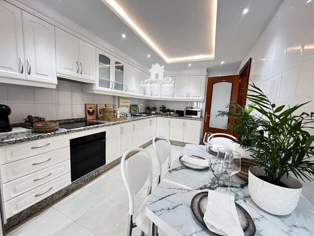 3 sovrum Lägenhet att hyra i Playa Paraiso, Adeje med pool - 2 600 € (Ref: 9832776)