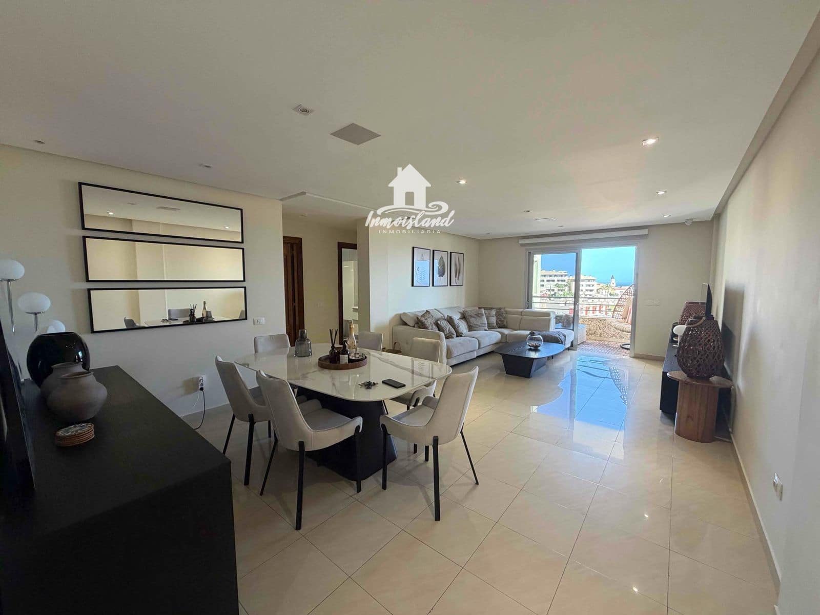 3 bedroom Flat for rent in Playa Paraiso with pool - € 2,600 (Ref: 9832776)