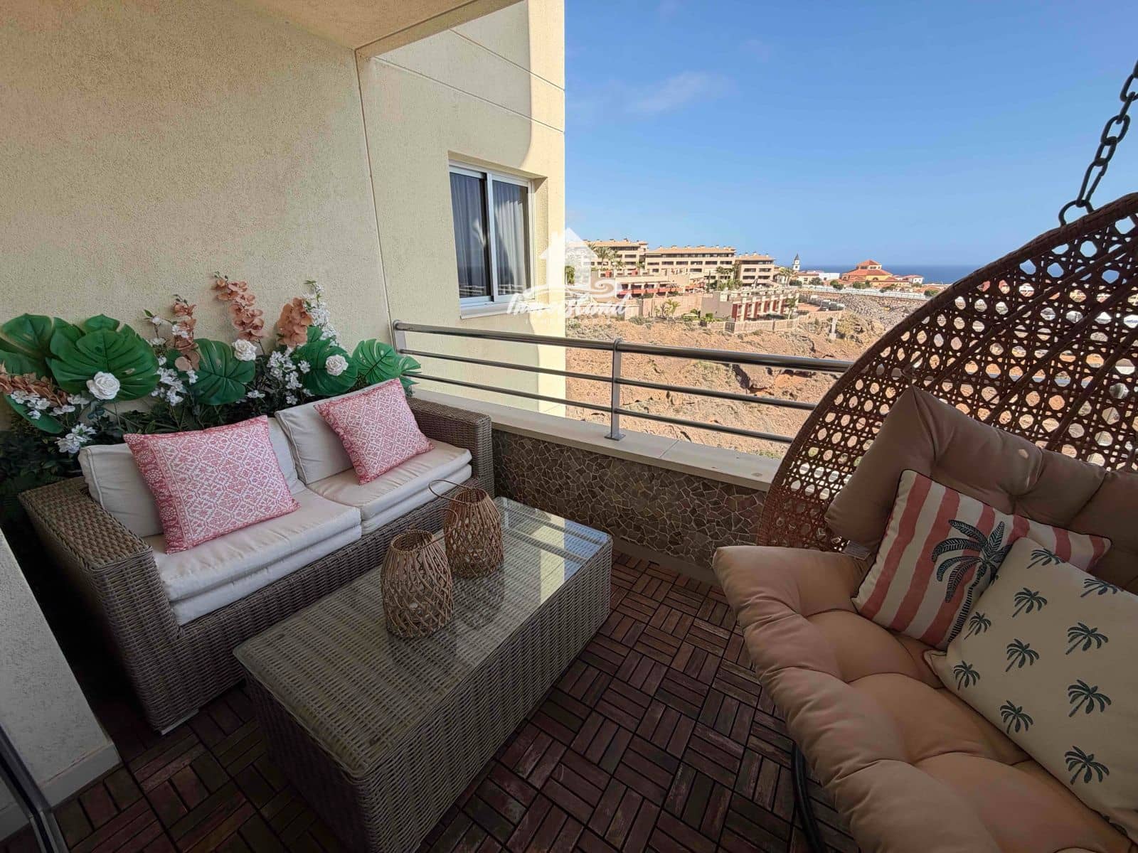 3 bedroom Flat for rent in Playa Paraiso with pool - € 2,600 (Ref: 9832776)