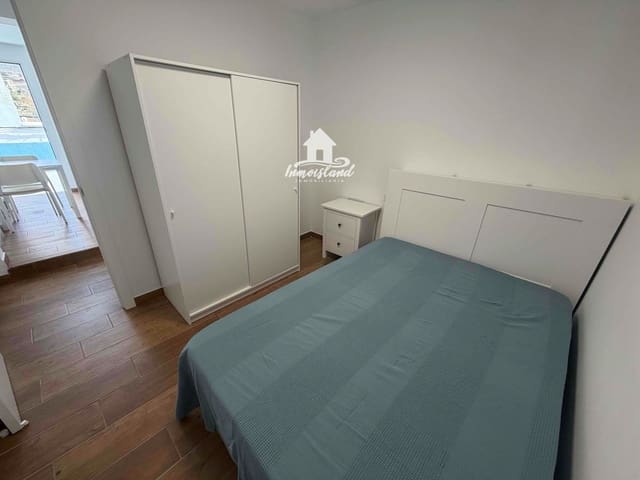 1 quarto Apartamento para arrendar em Las Zocas, San Miguel de Abona - 800 € (Ref: 9841606)