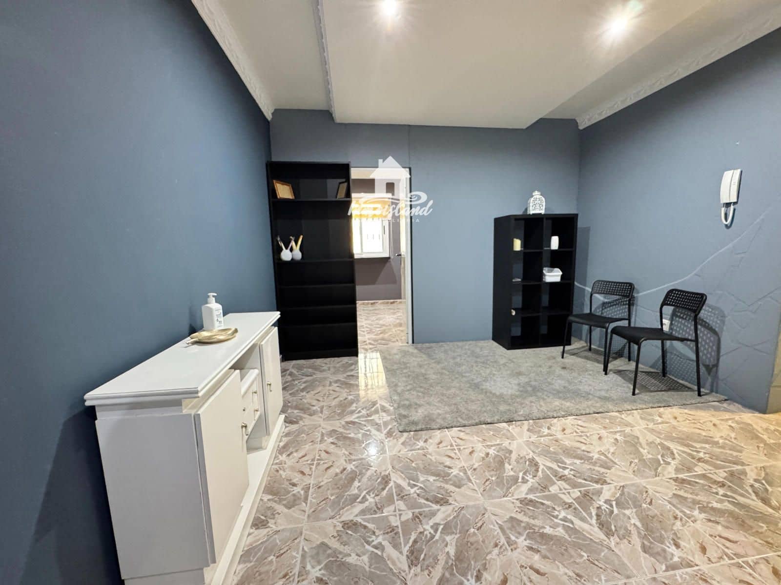 Piso de 4 habitaciones en Buzanada en alquiler con garaje - 1.300 € (Ref: 9944734)