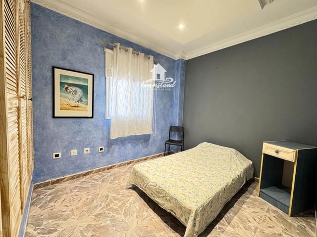 Piso de 4 habitaciones en Buzanada, Arona en alquiler con garaje - 1.300 € (Ref: 9944734)
