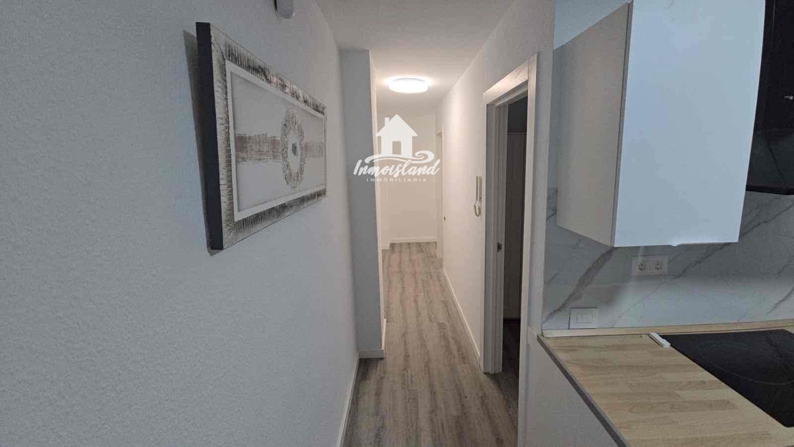 3 soveværelse Lejlighed til leje i San Cristobal de La Laguna - € 1.500 (Ref: 9950636)