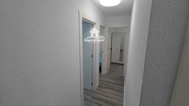 3 soveværelse Lejlighed til leje i San Cristóbal de La Laguna - € 1.500 (Ref: 9950636)