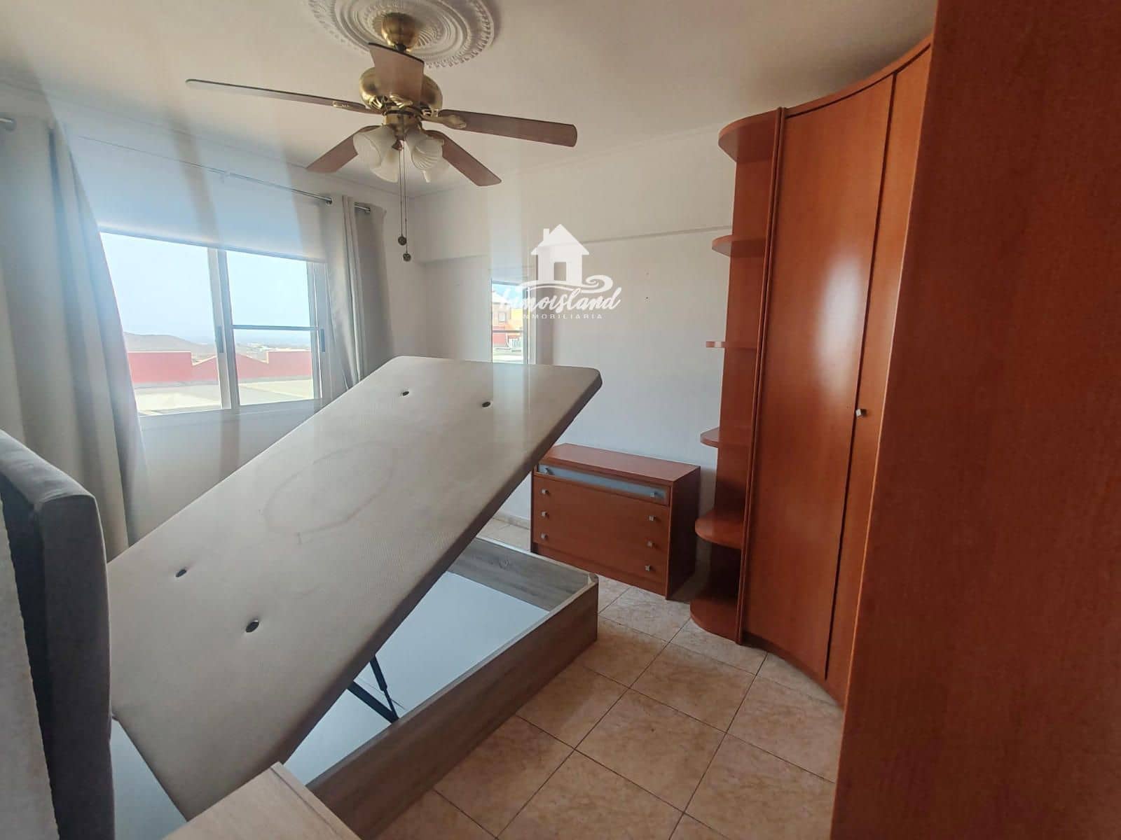 3 slaapkamer Flat te huur in Guargacho met garage - € 1.150 (Ref: 9973846)