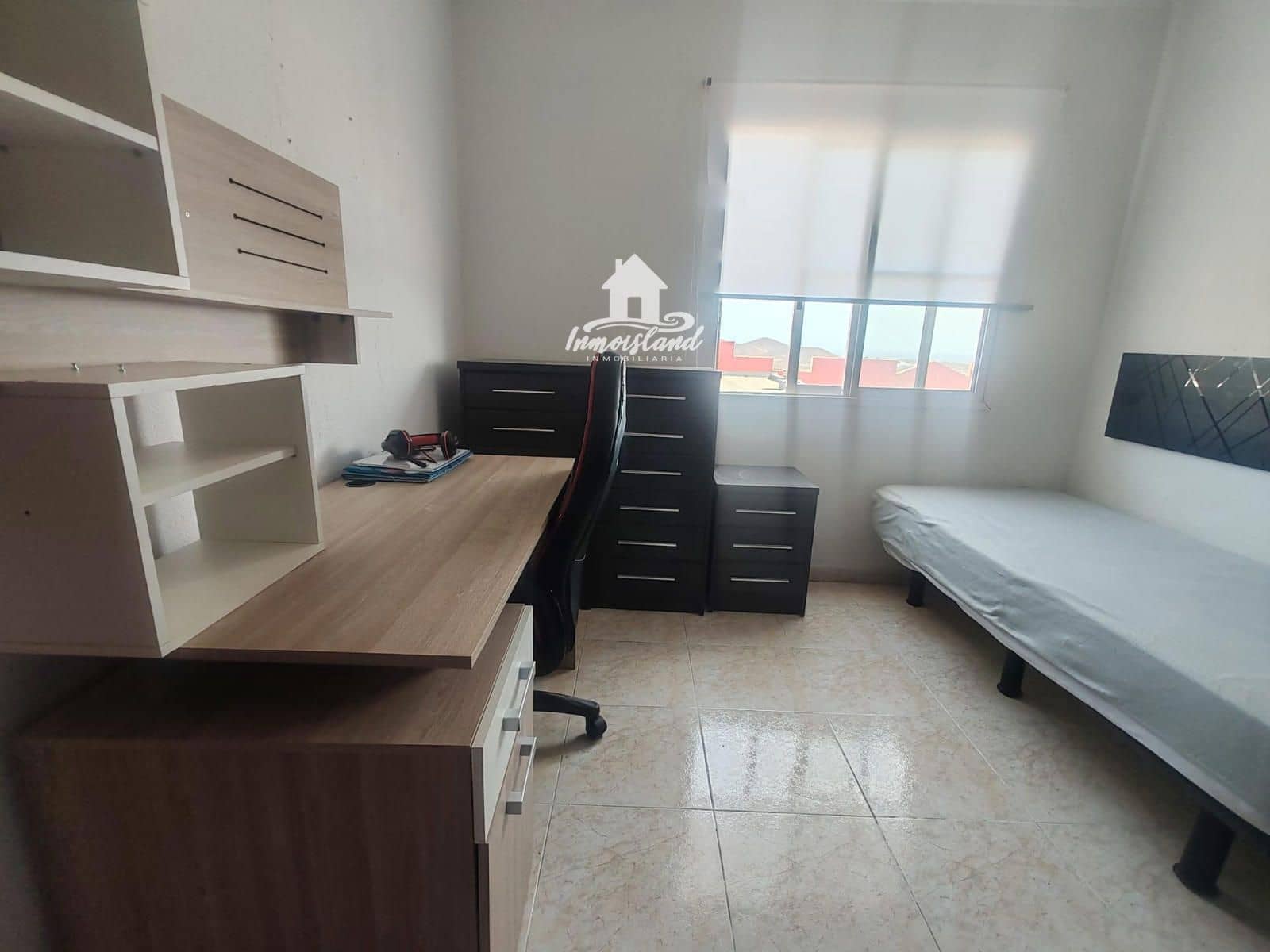 3 slaapkamer Flat te huur in Guargacho met garage - € 1.150 (Ref: 9973846)