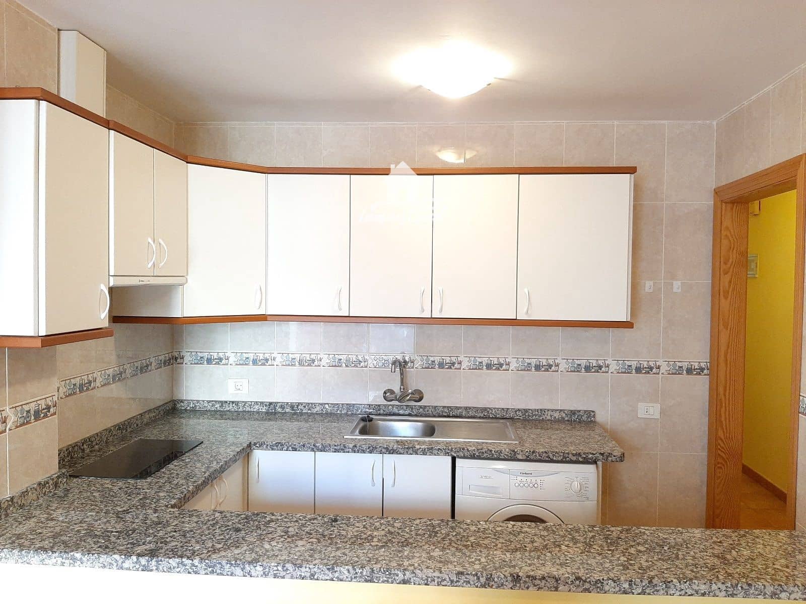 2 soveværelse Lejlighed til leje i El Medano - € 1.050 (Ref: 9974229)
