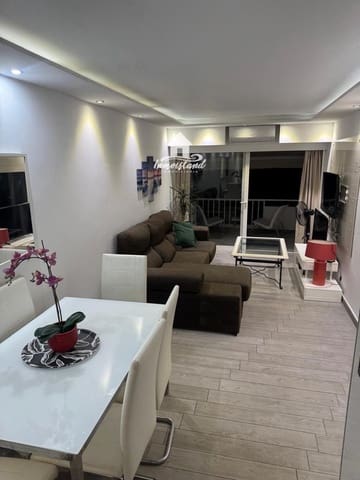 2 slaapkamer Flat te huur in Playa de las Américas, Adeje - € 1.850 (Ref: 9997906)