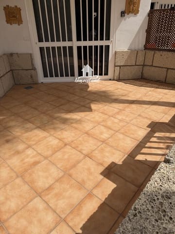 1 slaapkamer Flat te huur in Playa de las Américas, Adeje - € 1.100 (Ref: 9997907)
