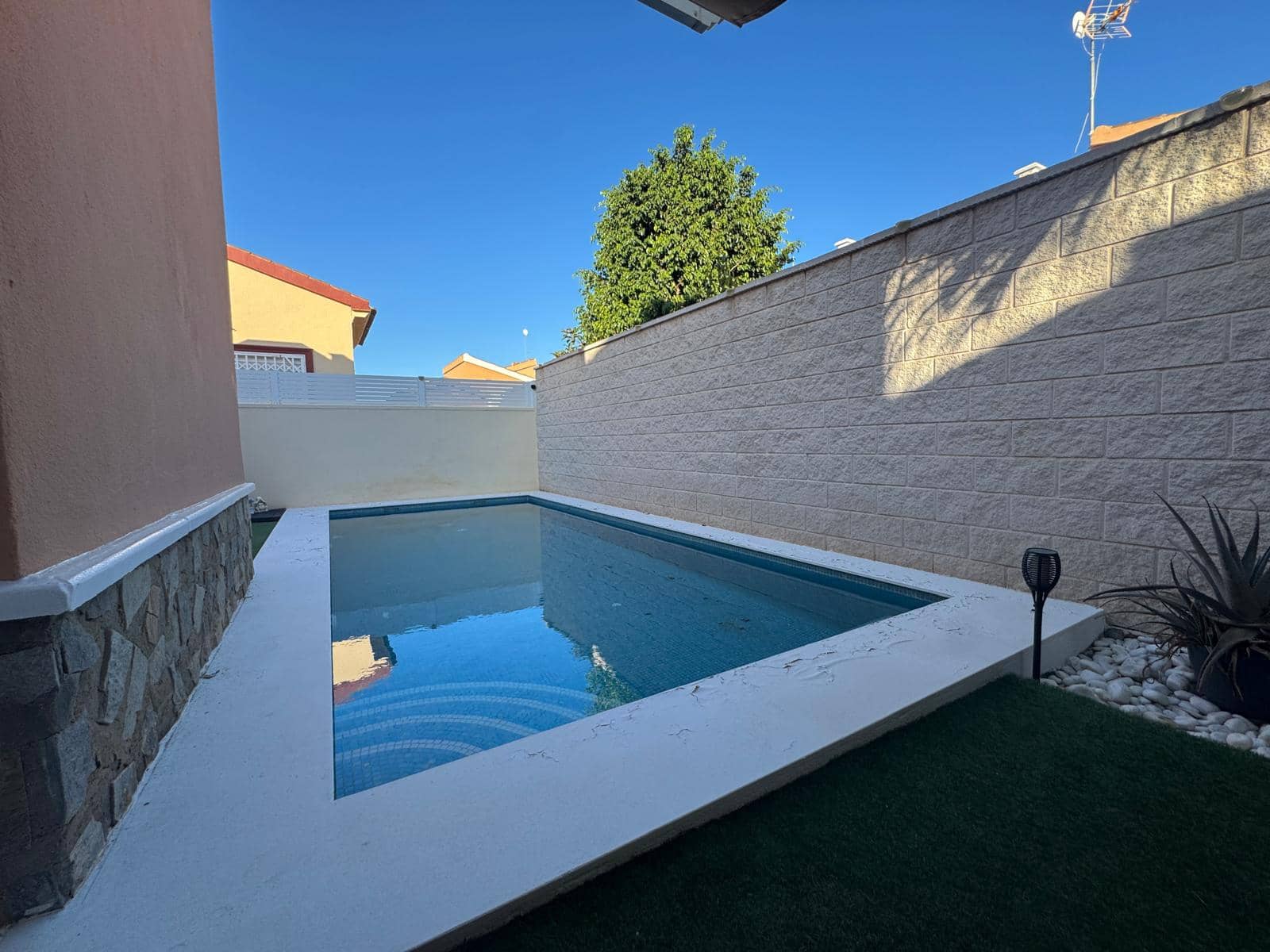 2 chambre Villa/Maison à vendre à Playa Flamenca avec piscine - 365 000 € (Ref: 10154273)