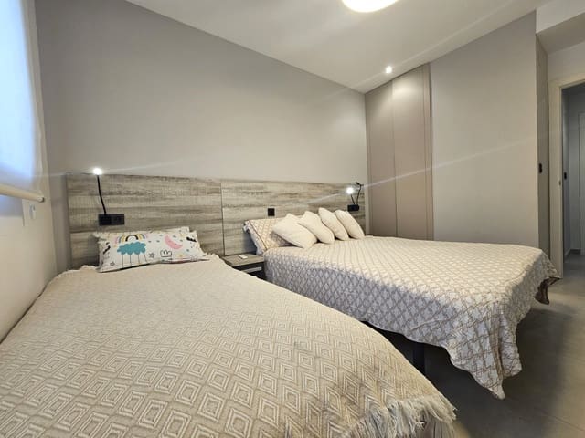 2 soverom Leilighet til salgs i Guardamar del Segura med svømmebasseng garasje - € 259 000 (Ref: 10155825)