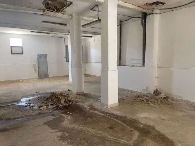 Butikk til salgs i Crevillente / Crevillent - € 60 000 (Ref: 10160028)
