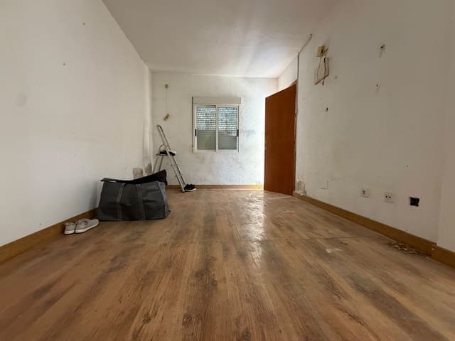 3 makuuhuone Rivitalo myytävänä paikassa Torrevieja mukana 
autotalli - 144 900 € (Ref: 10169105)