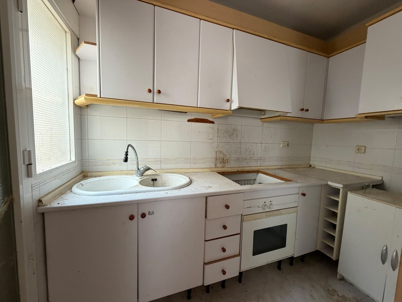 3 makuuhuone Rivitalo myytävänä paikassa Torrevieja mukana 
autotalli - 144 900 € (Ref: 10169105)