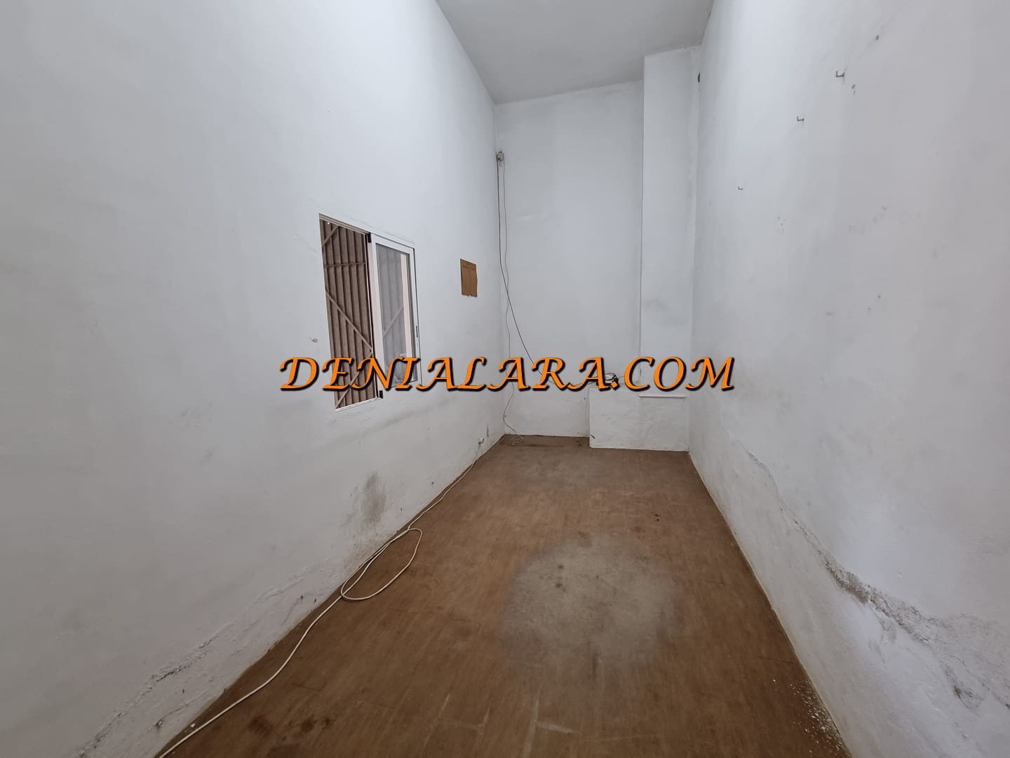 Gewerbe zu verkaufen in Pego - 105.000 € (Ref: 10000997)