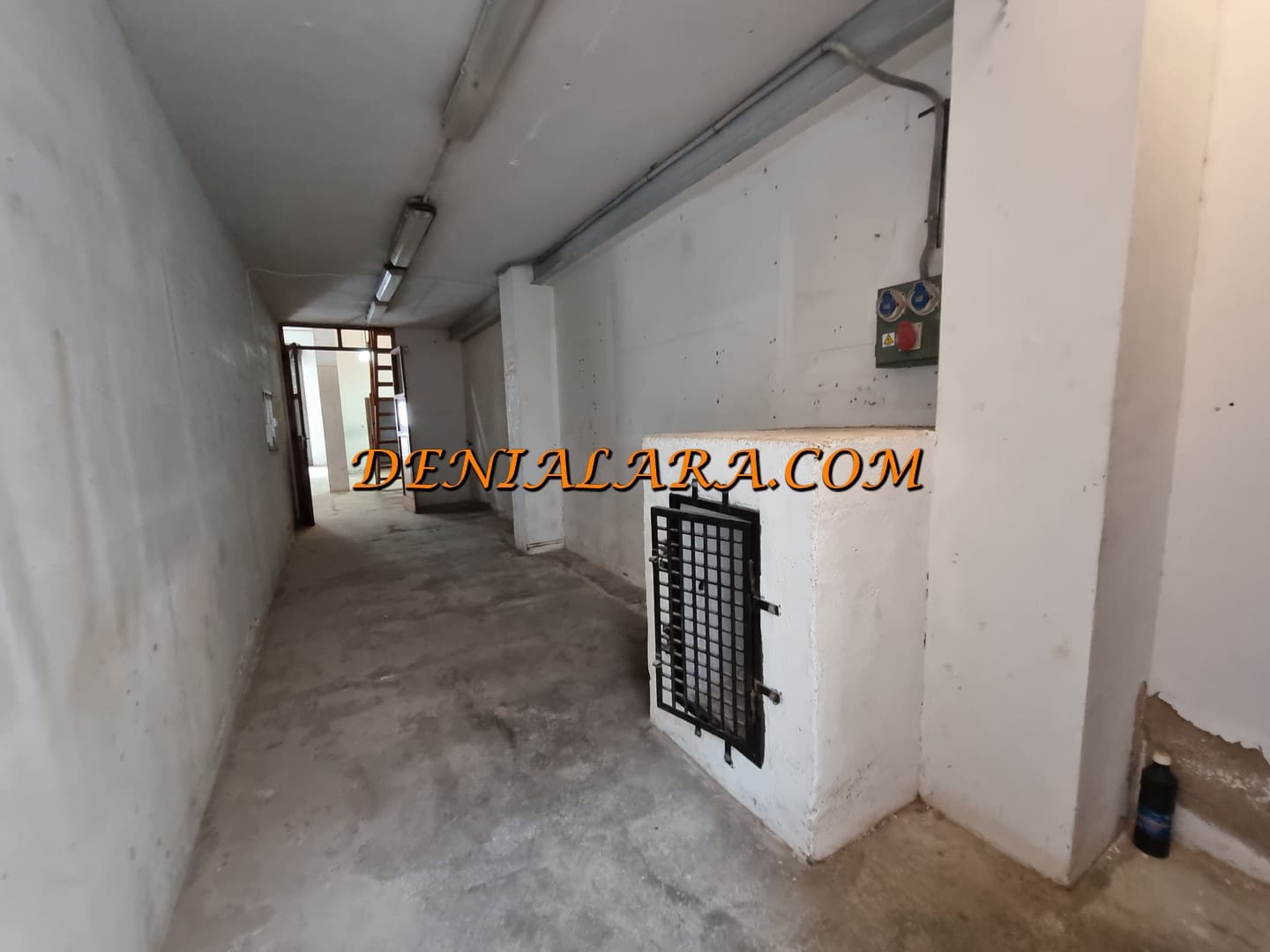 Komercyjne do wynajęcia w Pego - 900 € (Ref: 10000998)
