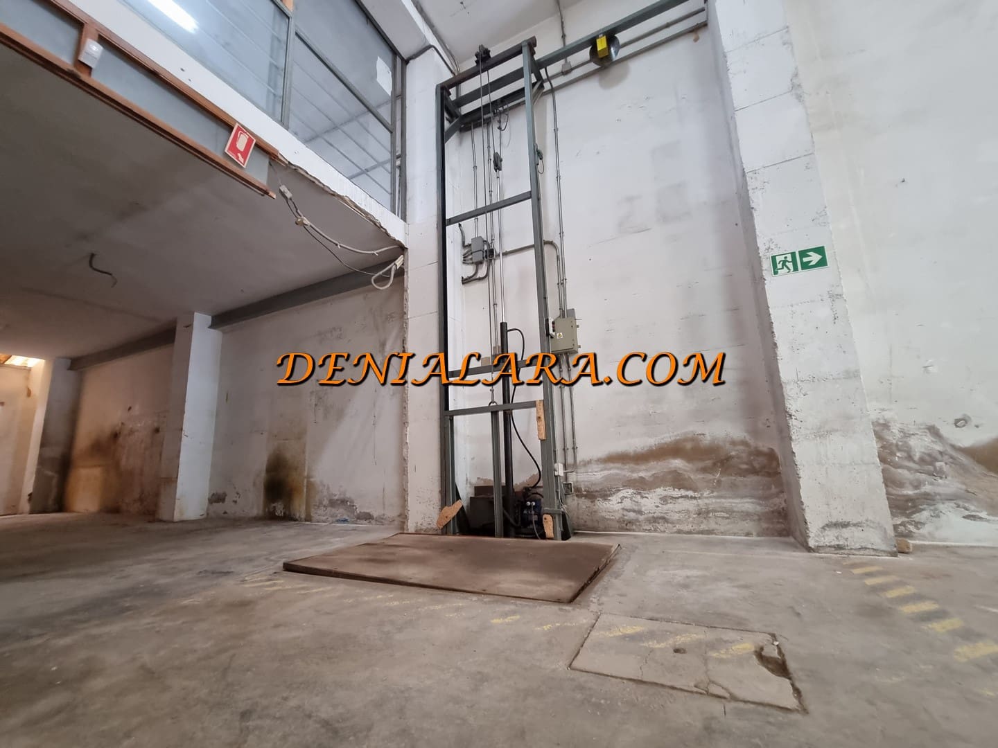 Komercyjne do wynajęcia w Pego - 900 € (Ref: 10000998)