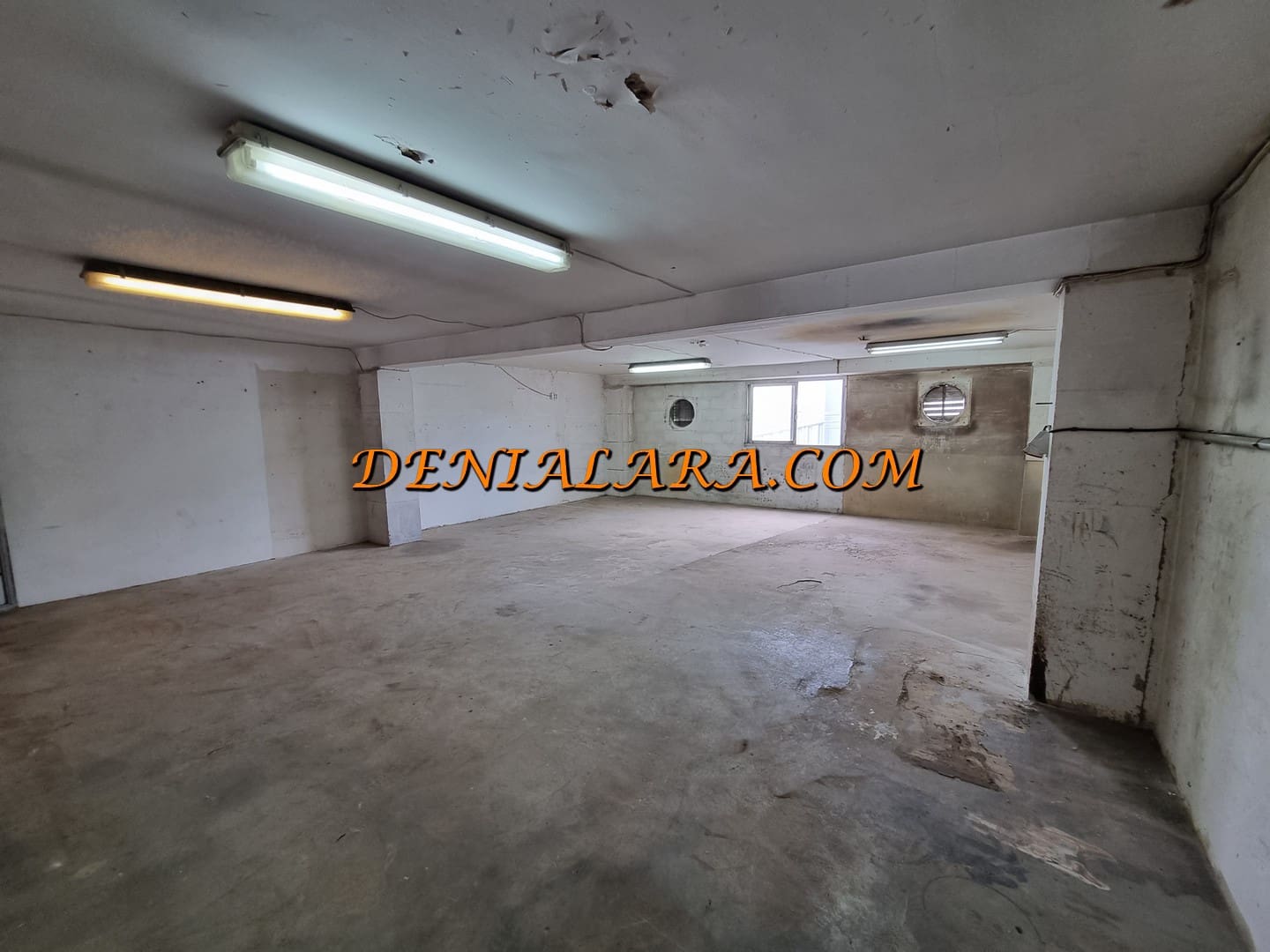 Komercyjne do wynajęcia w Pego - 900 € (Ref: 10000998)